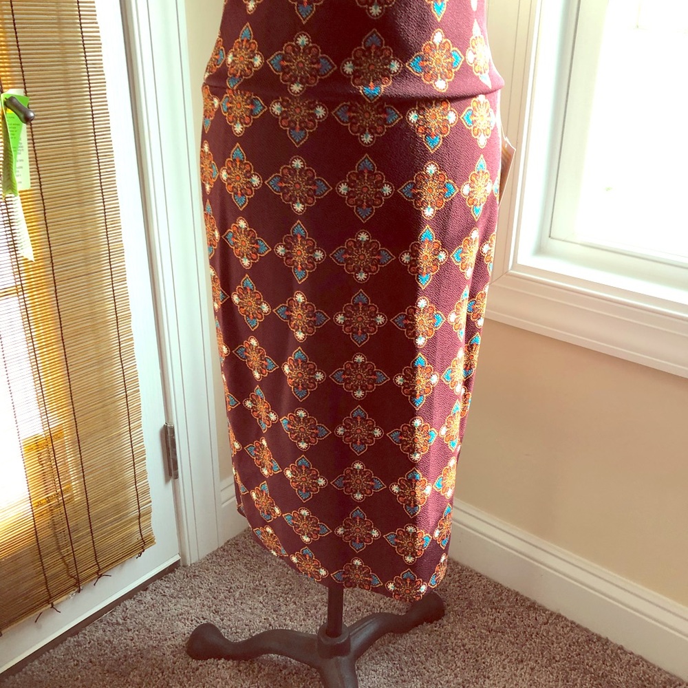 LuLaRoe Cassie Skirt- brand new with tags